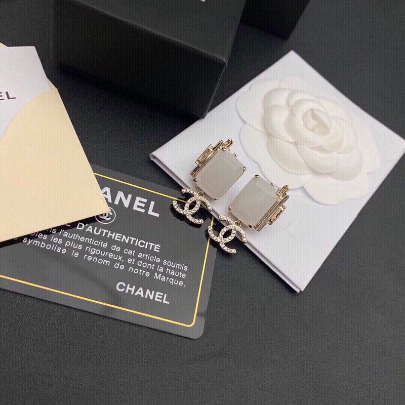 Chanel Earrings 616